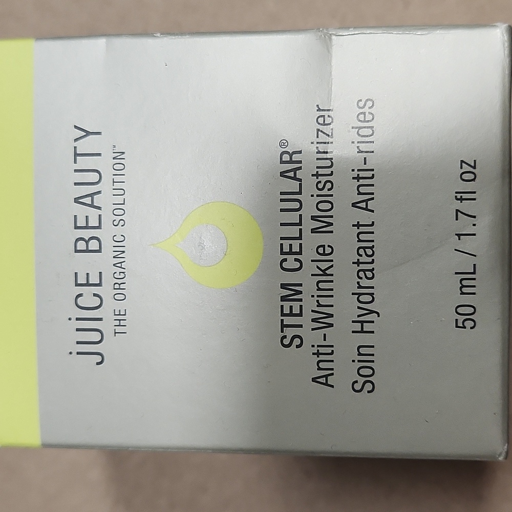 Juice beauty anti wrinkle moisturizer
